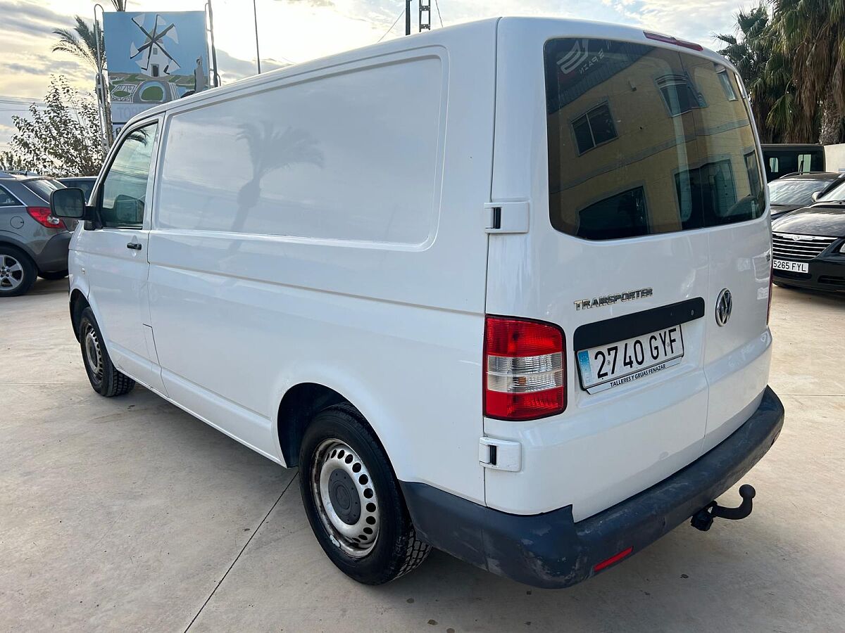 VOLKSWAGEN TRANSPORTER L1 H1 2.0 TDI VAN SPANISH LHD IN SPAIN 278000 MILES 2010